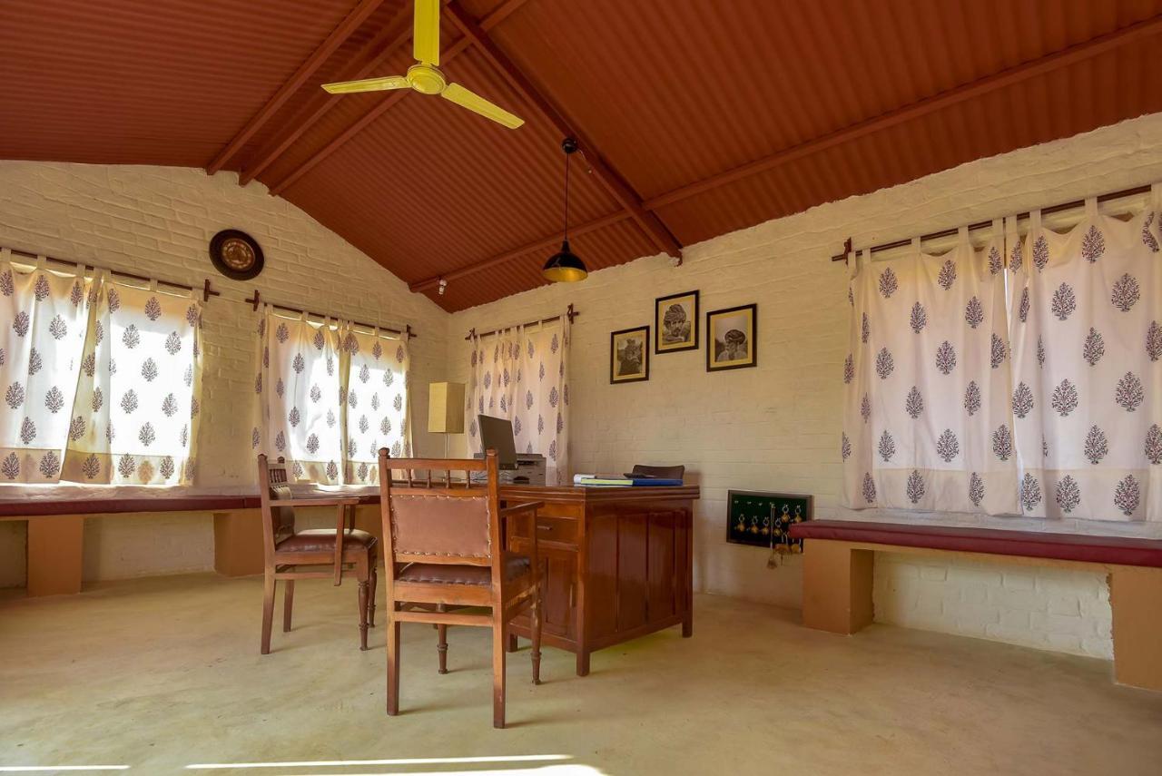 Camp Lands End Hotel Pushkar Eksteriør billede